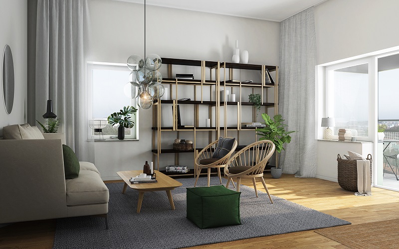 Bilden visar ett vardagsrum med soffa, soffbord, stolar och hylla