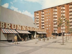 Gammal bild över Brunnsbotorget.