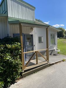 Tvättstugor på Pianogatan 30 och 60 med nya trädetaljer