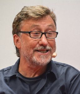 Bilden föreställer journalisten Janne Josefsson.