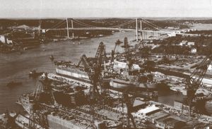 En bild över ett hamnområde.