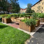 Pallkragar för hyresgäster på Lådämnesgatan.