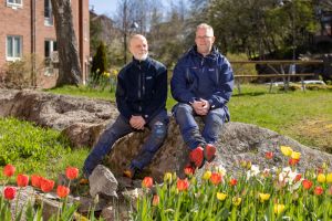 Bild på miljövärdarna Daniel och David.