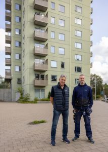 Lennart och Mikael i Kortedala.jpg